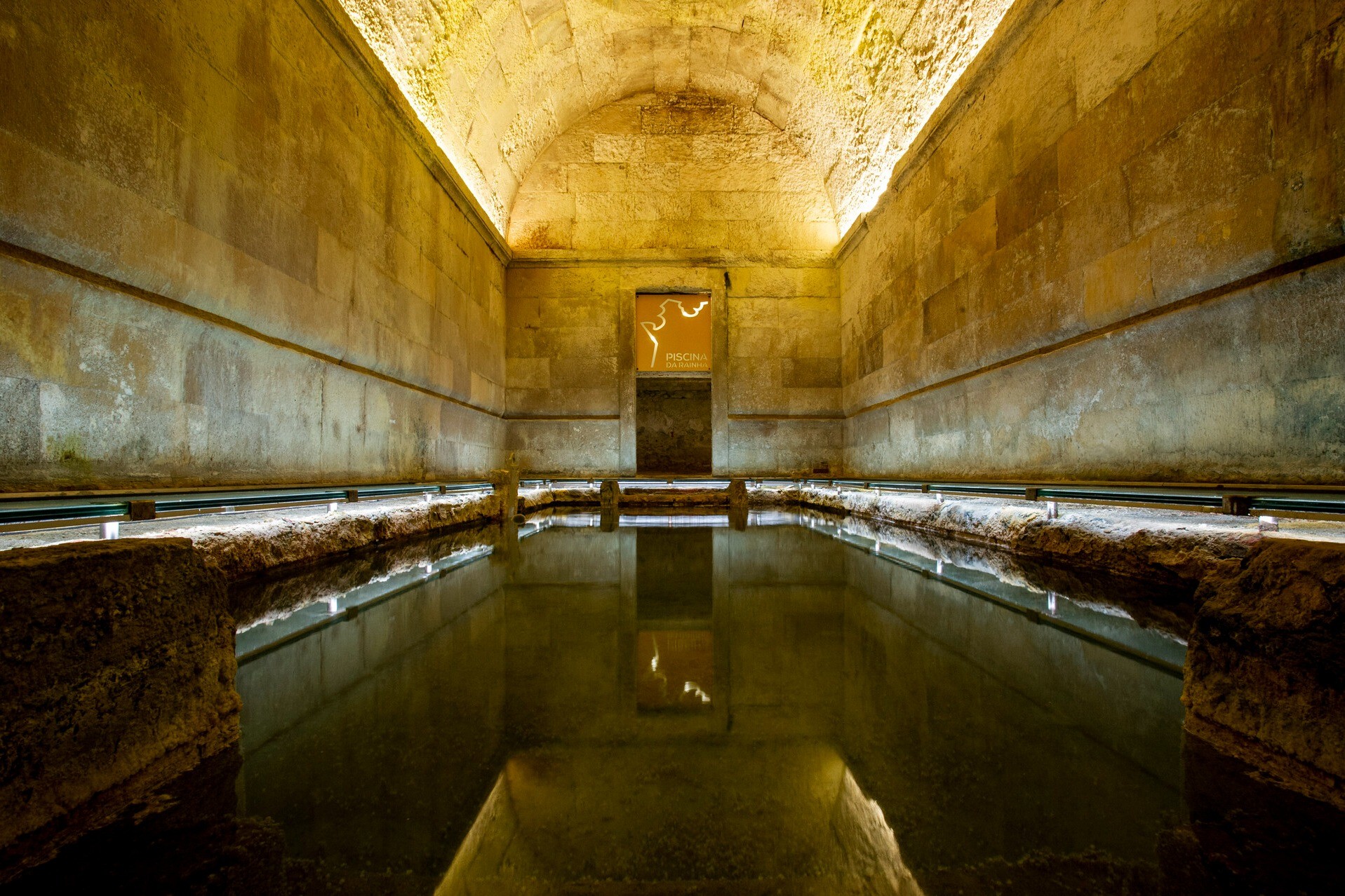 Caldas da Rainha Thermal Baths | Health & SPA 4 Min from 19 Tile