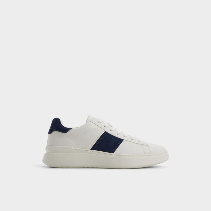 Trainers in white - ADYN