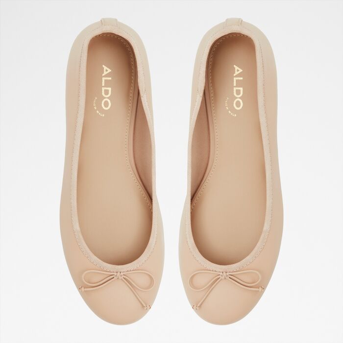 Flat shoes in beige leather - ALIETTE