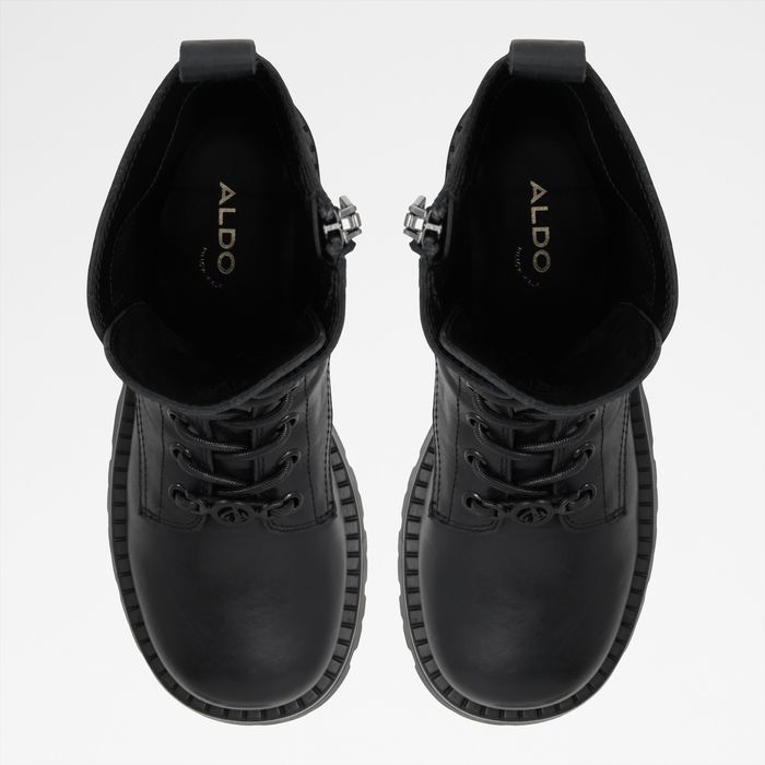 Flat ankle boots in black leather - ALLEA