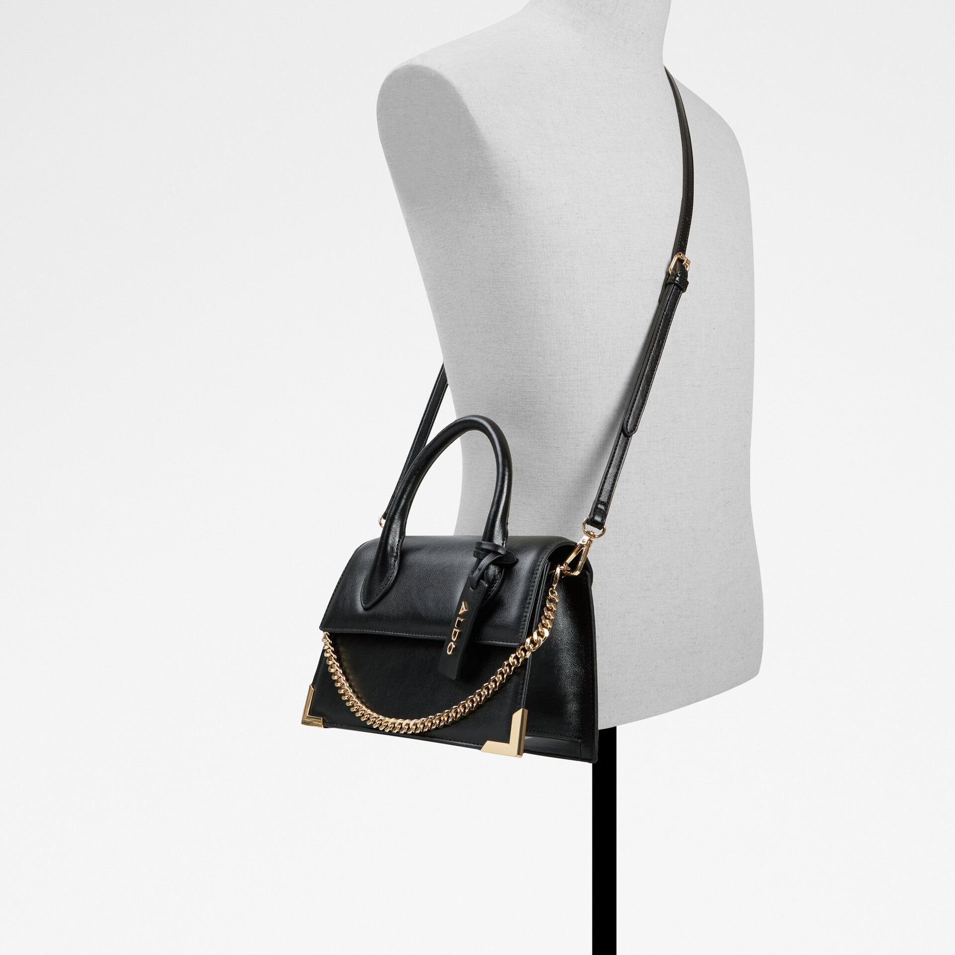 Woman handbag in black BERALAECLYA | ALDO Shoes Cyprus
