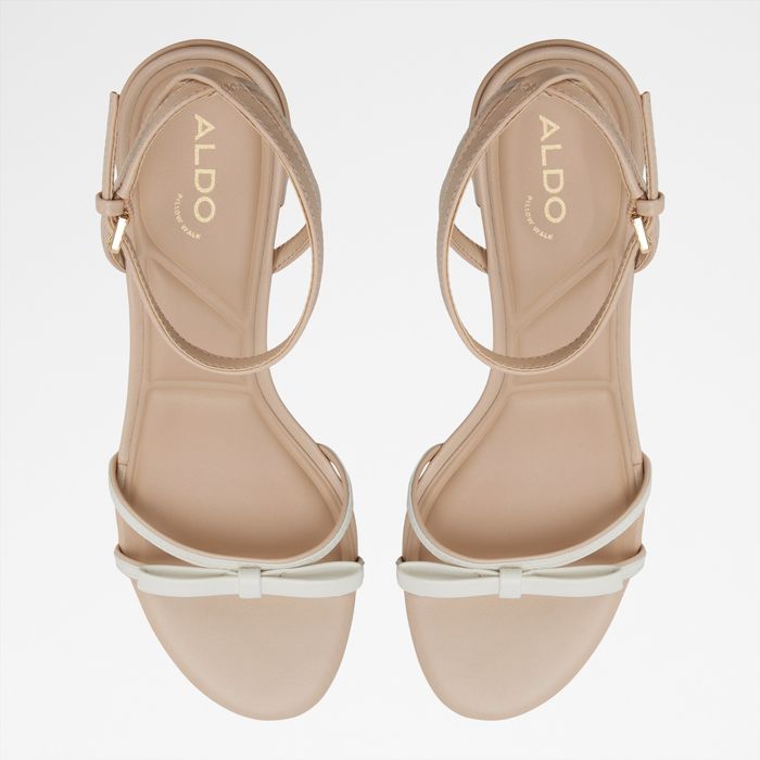 Block heeled sandals in beige - BOULA