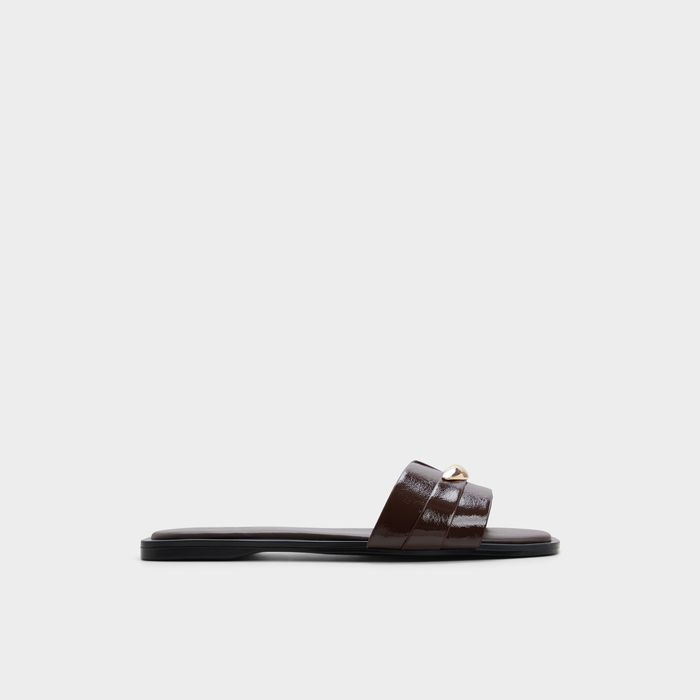Flat sandals in brown - BRIELA