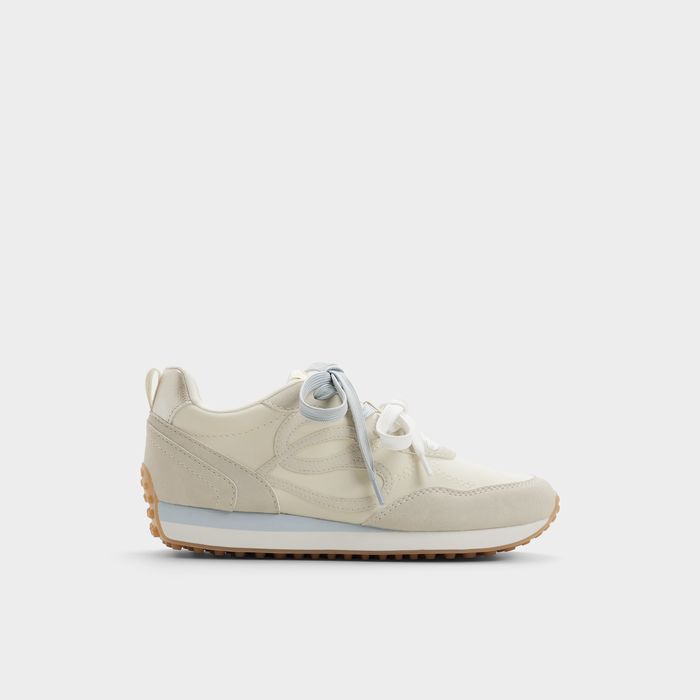 Flat trainers in gold - CAELY