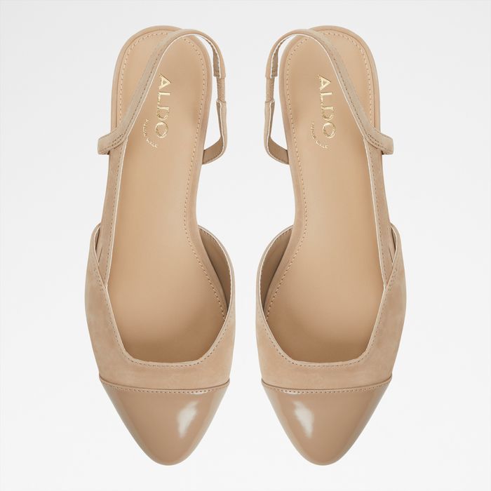 Flat shoes in beige leather - CLEMENTINNE