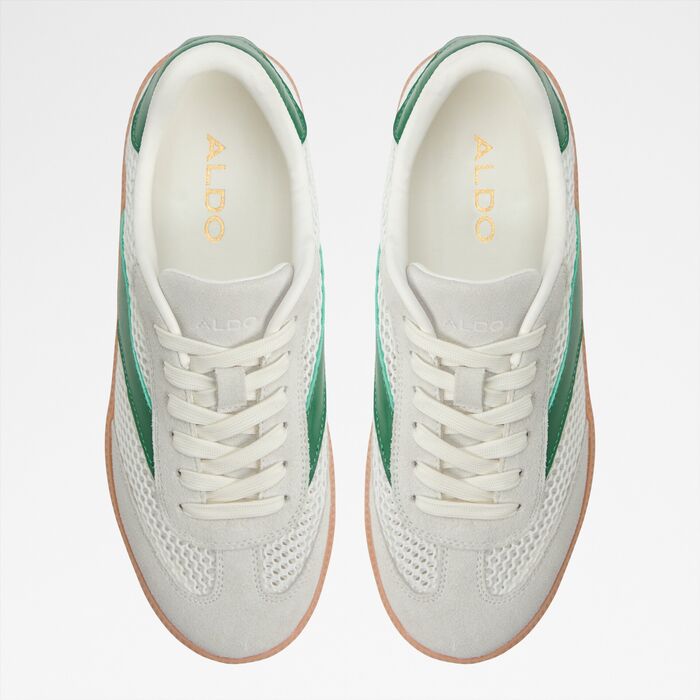 Flat trainers in white - CLUBSTYLE
