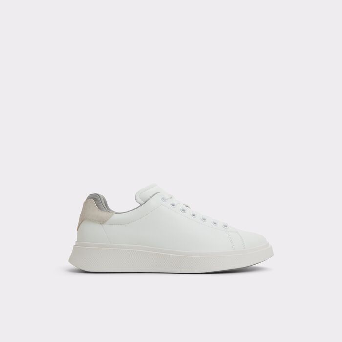 Trainers in white - CUORE