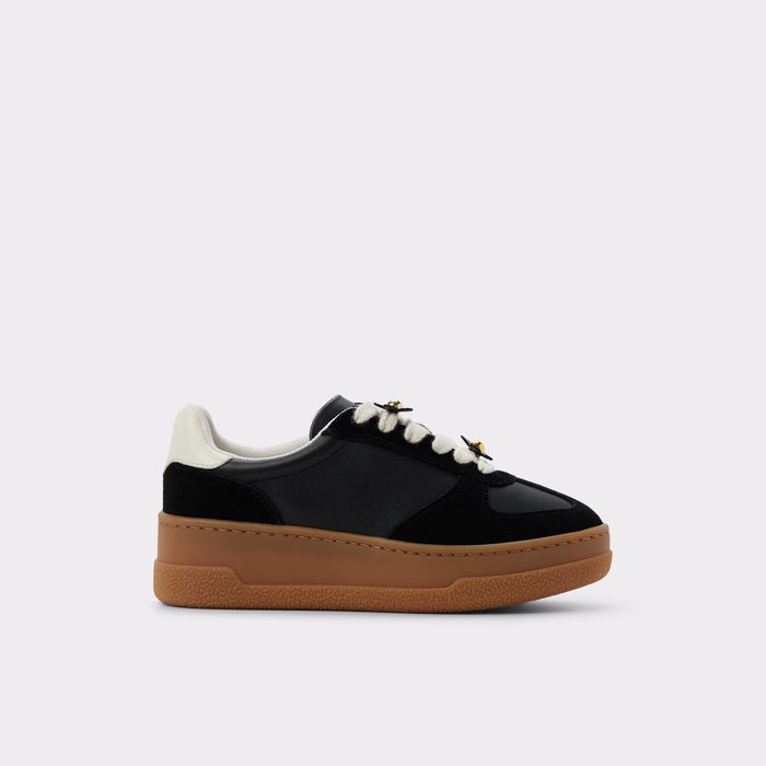 Flat trainers in black - DEEVALE