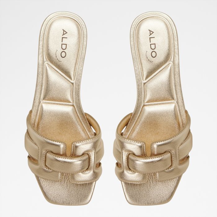 Flat sandals in gold - ELENARIA