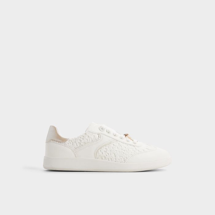 Flat trainers in white - ERILG