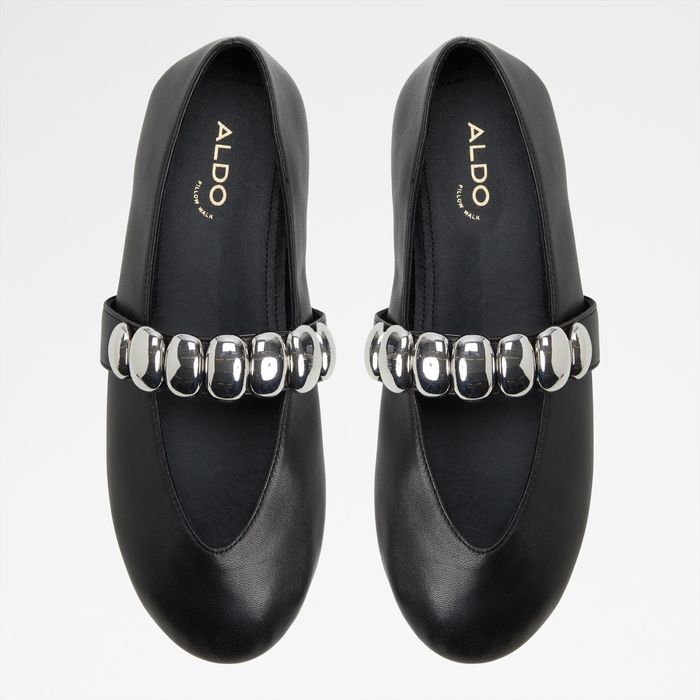 Flat ballerinas in black leather - FIGGIS