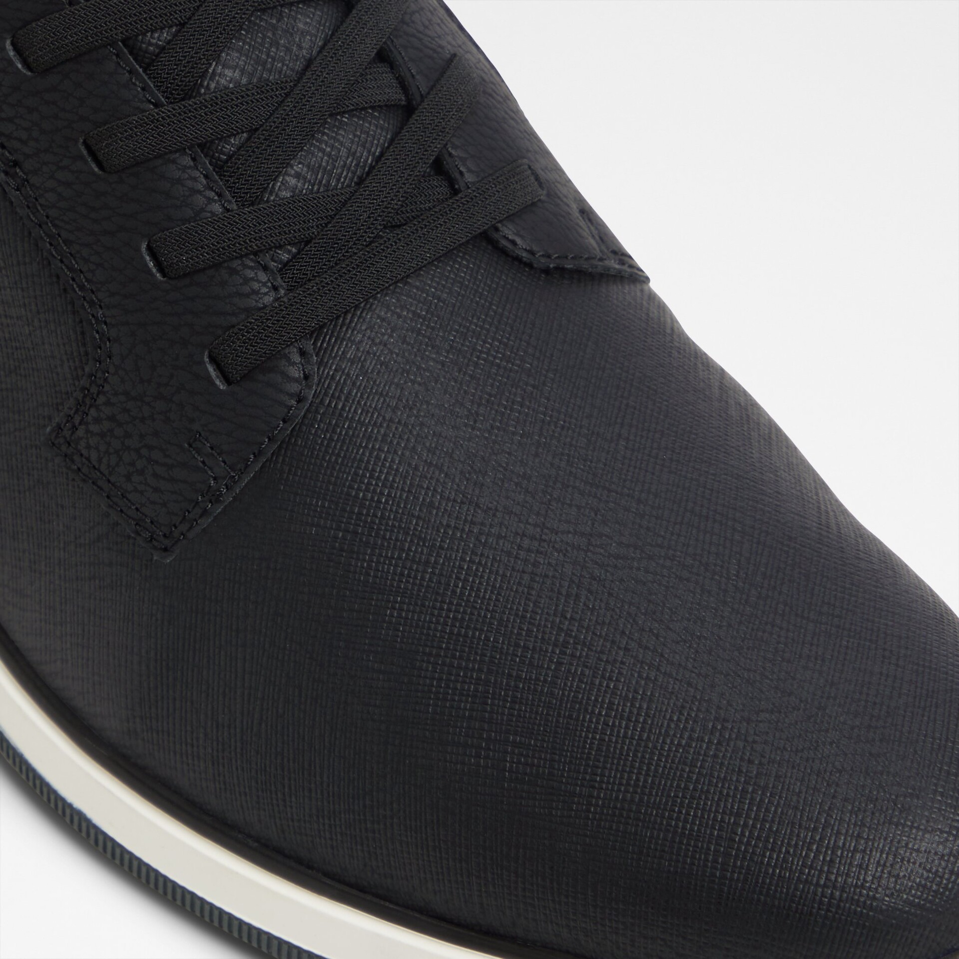 Man casual shoes in black - FITZPATRICK004002008 | ALDO Cyprus display picture 1