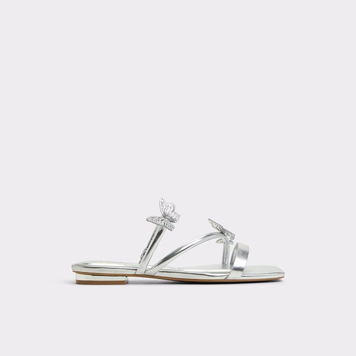 Flat sandals in silver - FLYHIGH