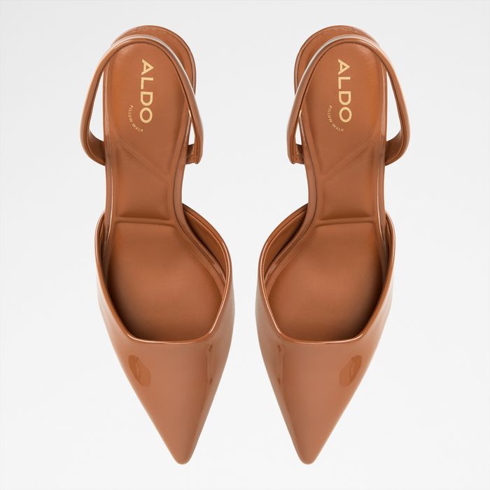 Kitten heeled shoes in cognac patent - GAVEDESSI