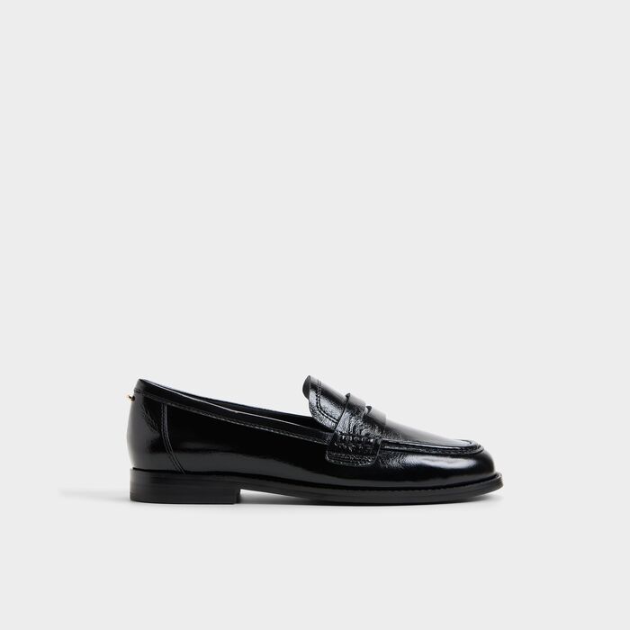 Flat loafers in black leather - GENOA