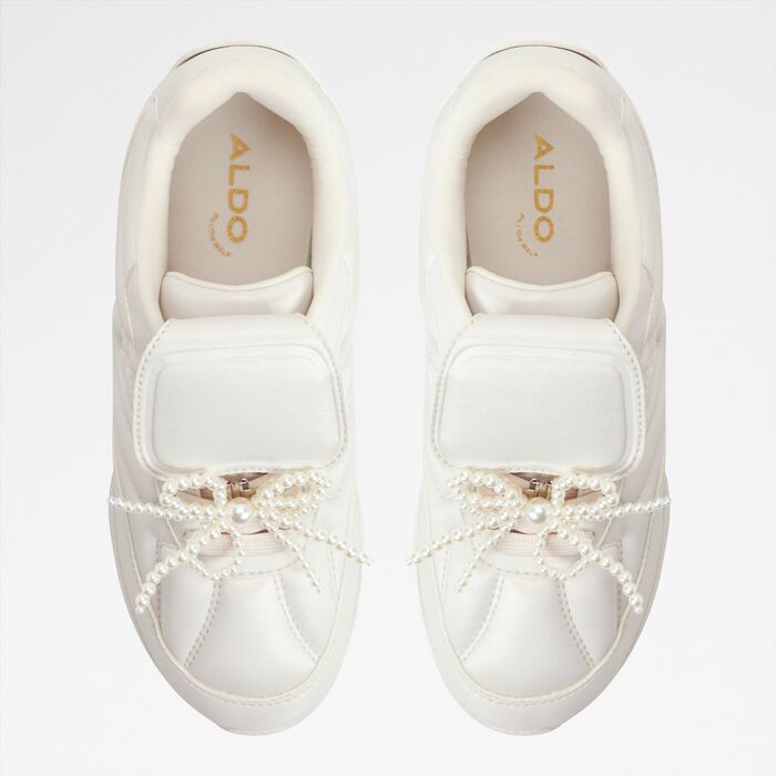 Flat trainers in white - GIALDAN