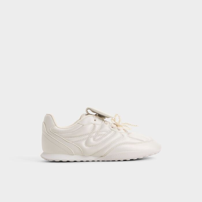 Flat trainers in white - GIALDAN