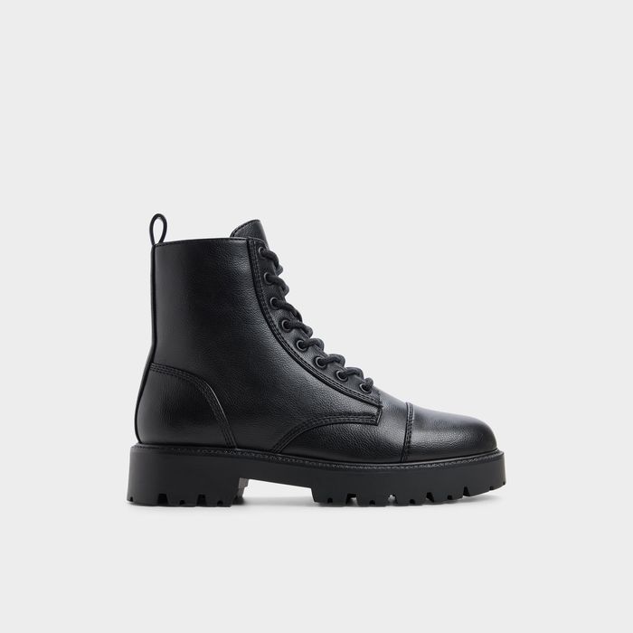 Block heeled ankle boots in black - GOERVYN