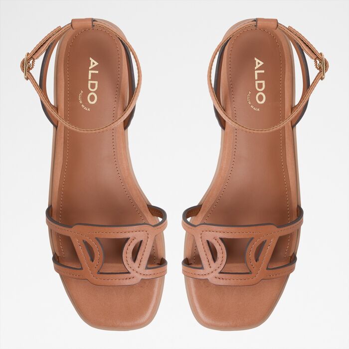 Flat sandals in cognac leather - GREENGROVE