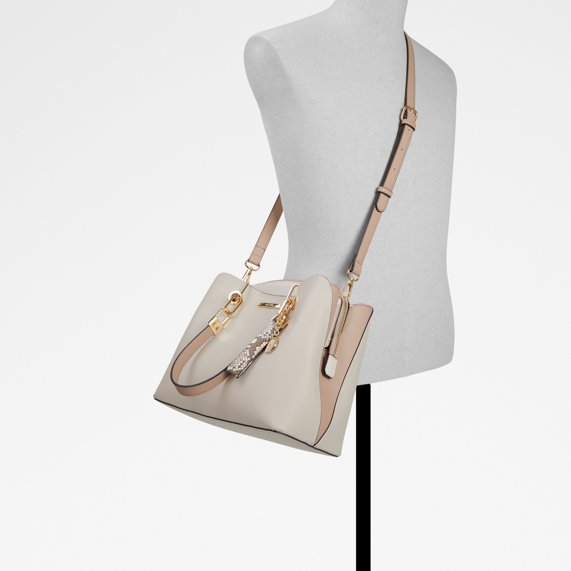 Woman shoulder bag in beige HAYSOM | ALDO Shoes Cyprus