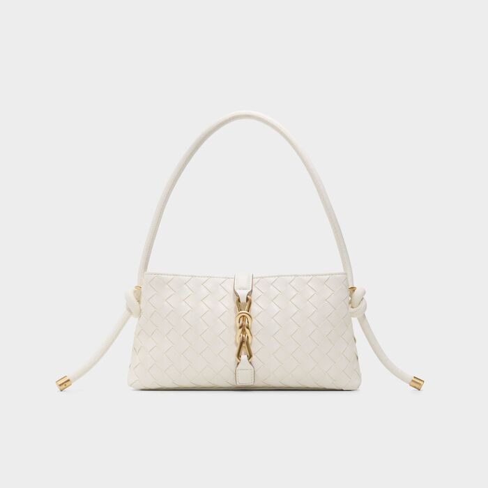 Shoulder bag in white - HUDA