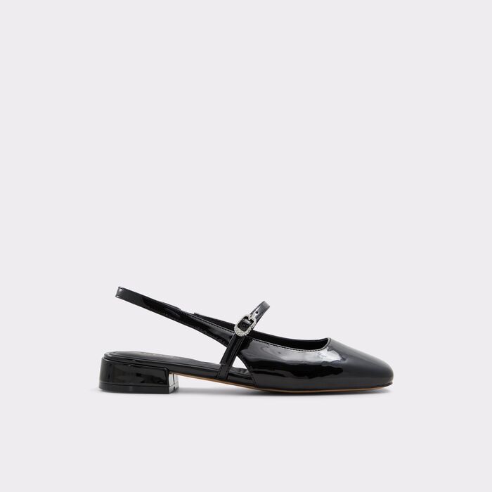Flat shoes in black patent - HUGUETTE
