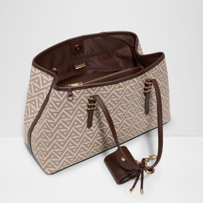 Shoulder bag in beige - ISEDRA