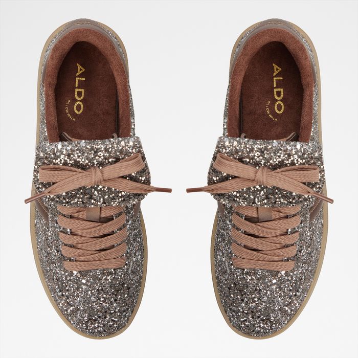 Flat trainers in bronze - ITSNEAKER