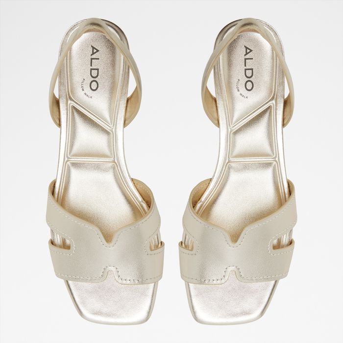 Flat sandals in gold leather - JAVAMANNON