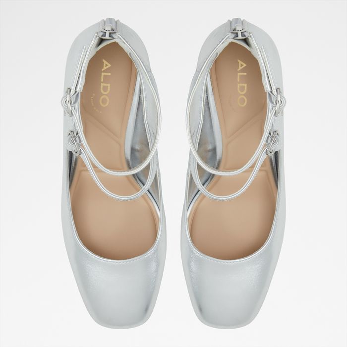 Block heeled shoes in silver - KAERI