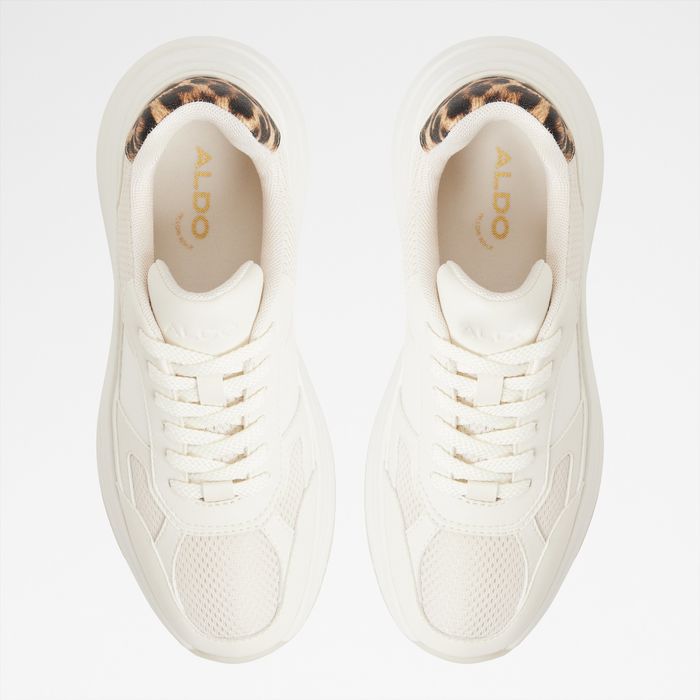 Flat trainers in white - KENBARRY