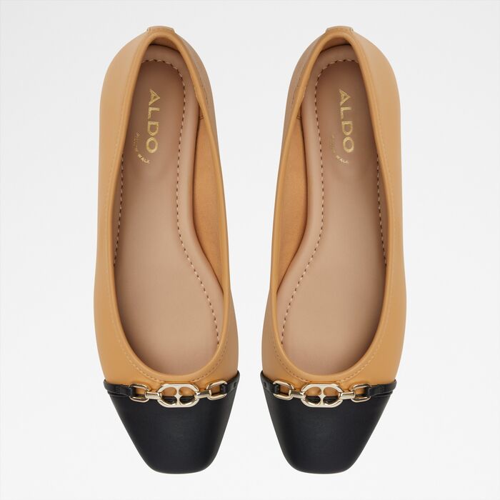 Flat ballerinas in beige - KRISHELLE
