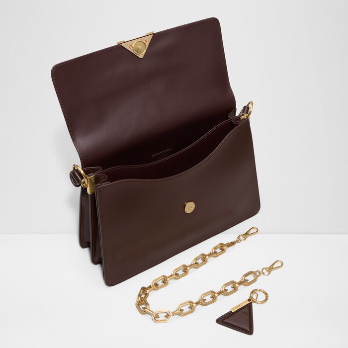 Shoulder bag in brown - LUXEBAG