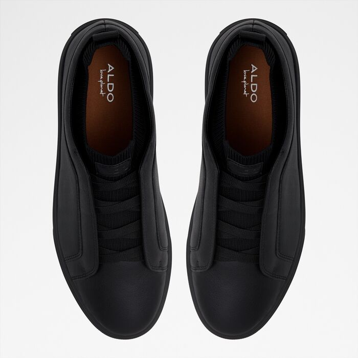 Trainers in black - MIDTOWN