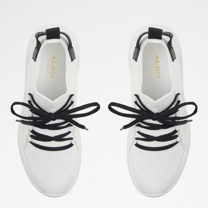 Flat trainers in white - MOTIONXX