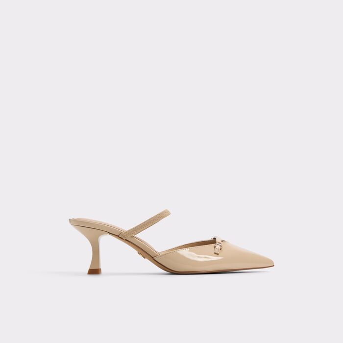 Kitten heeled shoes in beige patent - NAILAH
