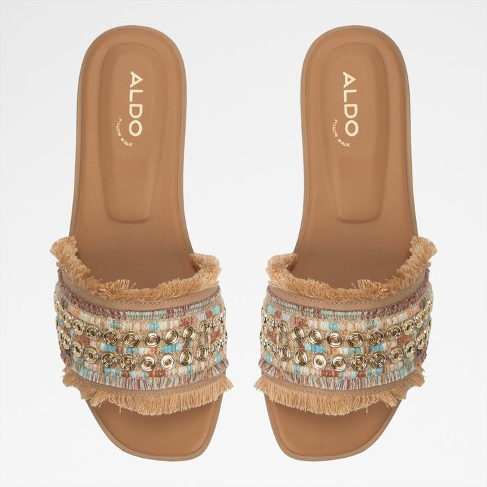 Flat sandals in beige - NALANI
