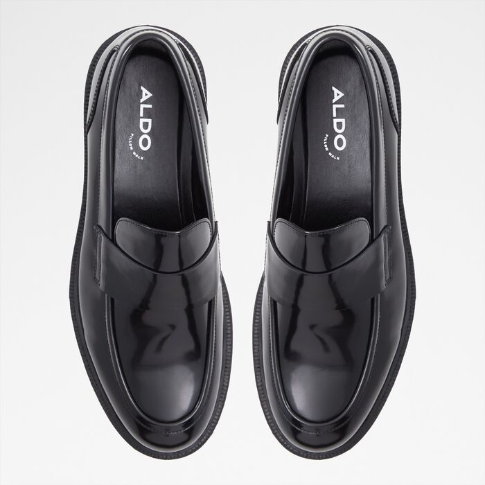 Loafers in black leather - NIKO