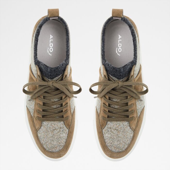 Trainers in green - OWENS