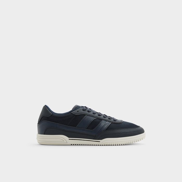 Trainers in navy - REGGIE