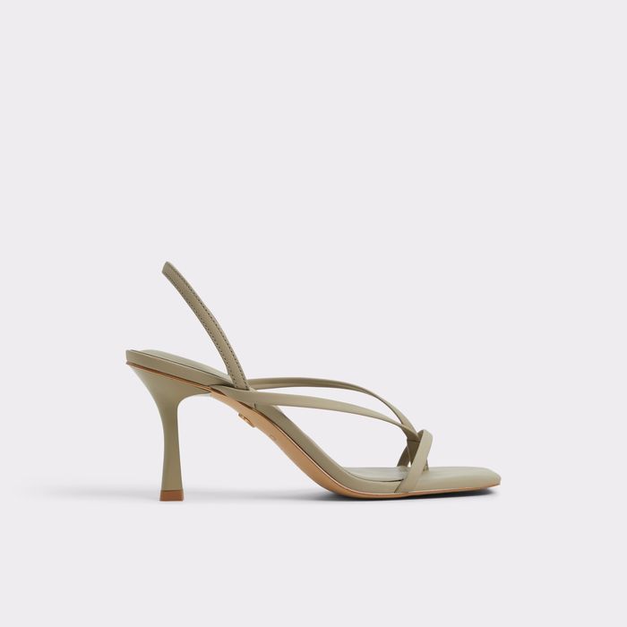 Kitten heeled sandals in green - RIVA
