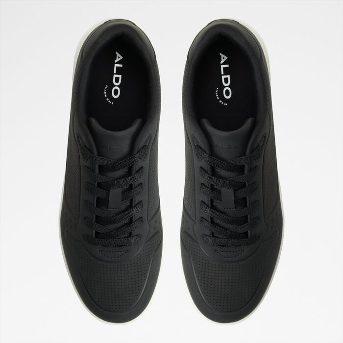 Trainers in black - ROBIE