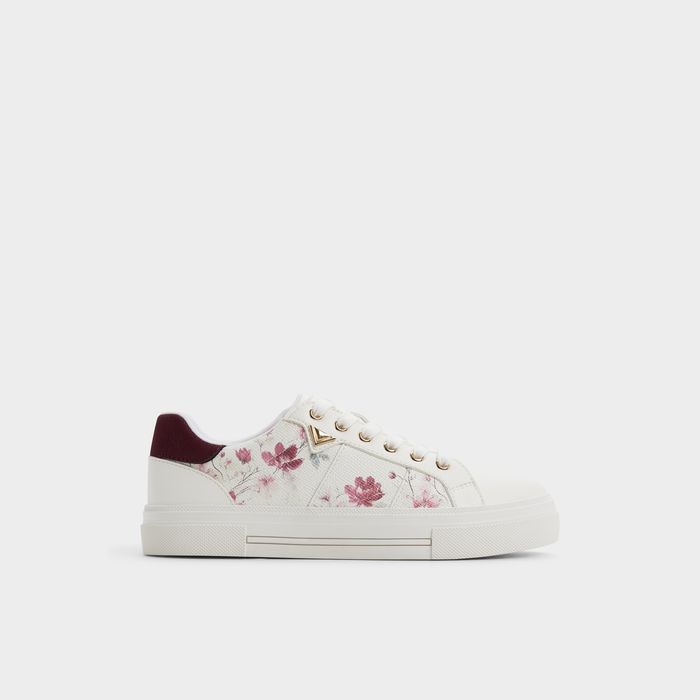 Flat trainers in white - SADDIE