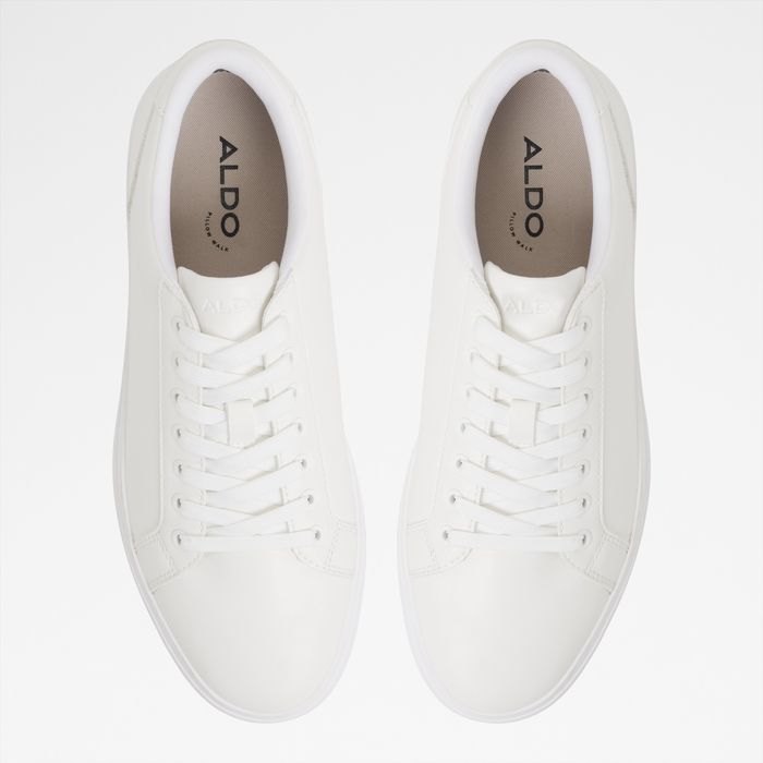 Trainers in white - SCOTTIEE