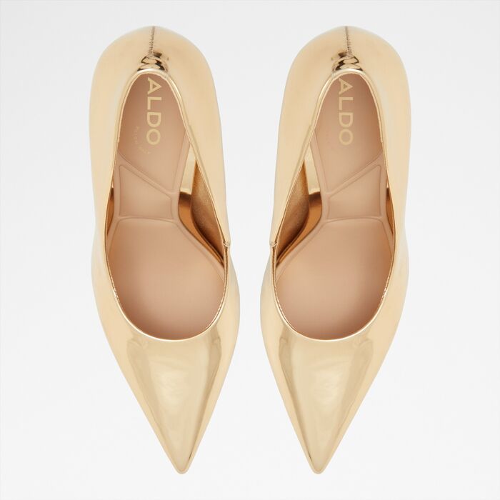 Stiletto heeled shoes in gold patent - SOCKEYE