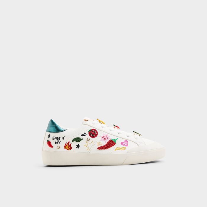 Flat trainers in white - SPICY