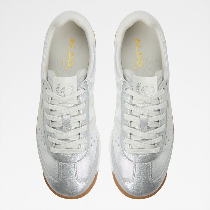 Flat trainers in silver - STEPCOUNT