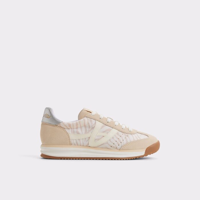 Flat trainers in beige - STEPCOUNT
