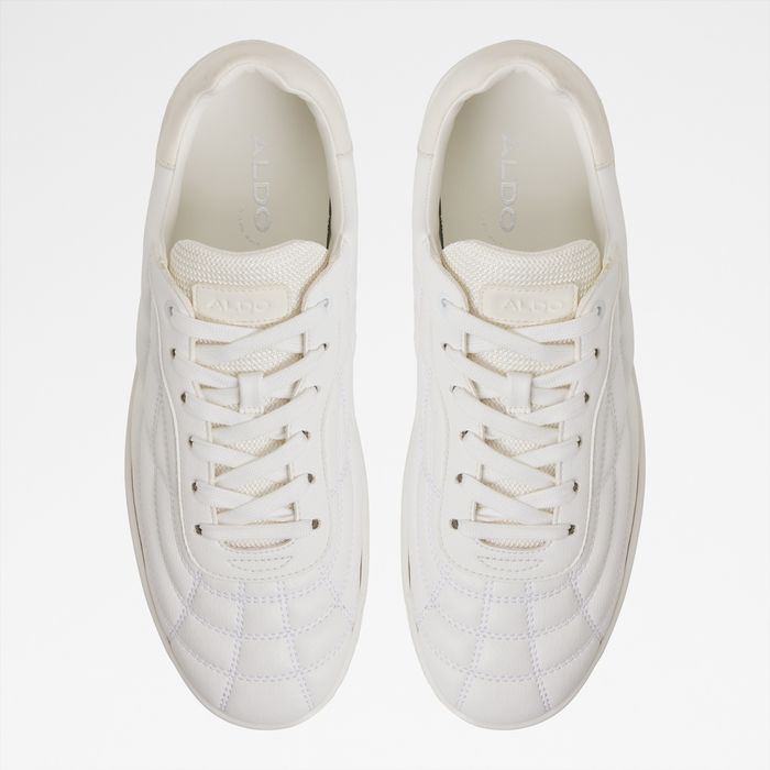 Trainers in white - THEPITCH
