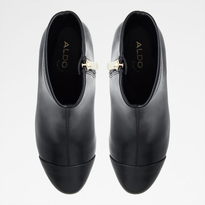 Block heeled ankle boots in black - TIFFY